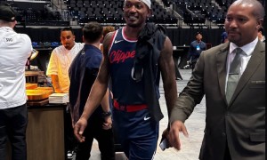 泪目！哈登保罗同框训练，快船首发确定4人：比尔受优待