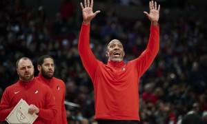 曝比卢普斯面临洗钱&电信诈骗等六项指控 最高判20年监禁