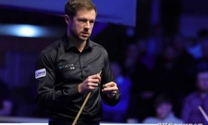 原创 
            特鲁姆普展望决赛！冲击排名赛第31冠，利索夫斯基解释回暖原因