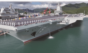 48小时奔袭2200公里，对福建舰只是慢跑热身？双航母同框信号明显