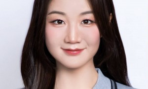 原创 
            全运会樊振东王曼昱冲单打卫冕！陈梦重回赛场打两项，证件照超美