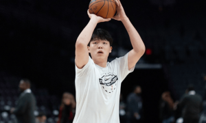 原创 
            杨瀚森将下放发展联盟？有望获大量时间练级 附属球队已开启训练营