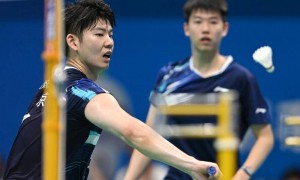 全运会羽毛球：陈雨菲2-0何冰娇 雅思组合复出首秀晋级