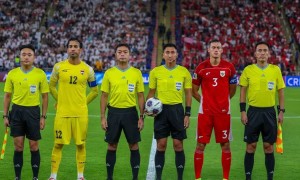 原创 
            服软了，印尼足协决定放弃对马宁的投诉，解释放弃投诉的原因，不过依旧认为马宁有问题