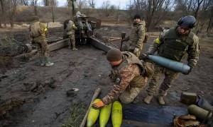 北约弹药产量飙升！秘书长宣称反超俄罗斯，数十条生产线开足马力，西方要莫斯科低头？