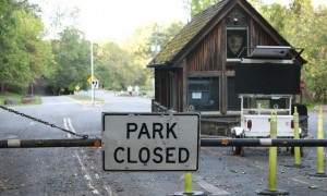 美国政府“停摆”持续 多重负面影响显现